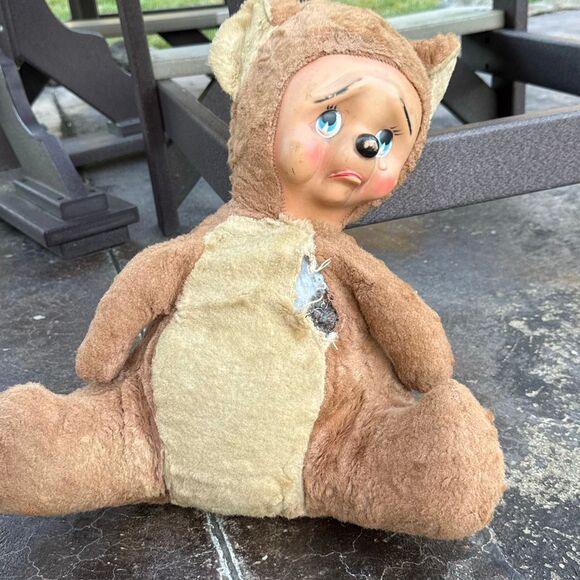 Vintage Rushton sad crying bear plastic face plush stuffed animal anthropomorphi - Picture 1 of 8
